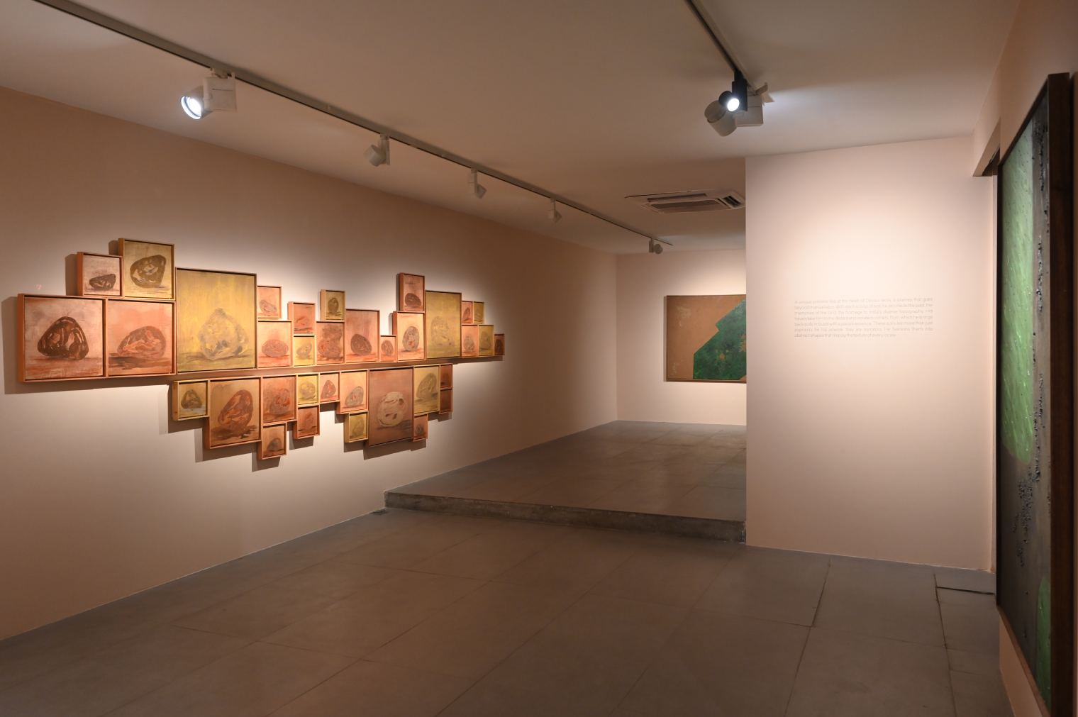 Maps of Layered Stratum