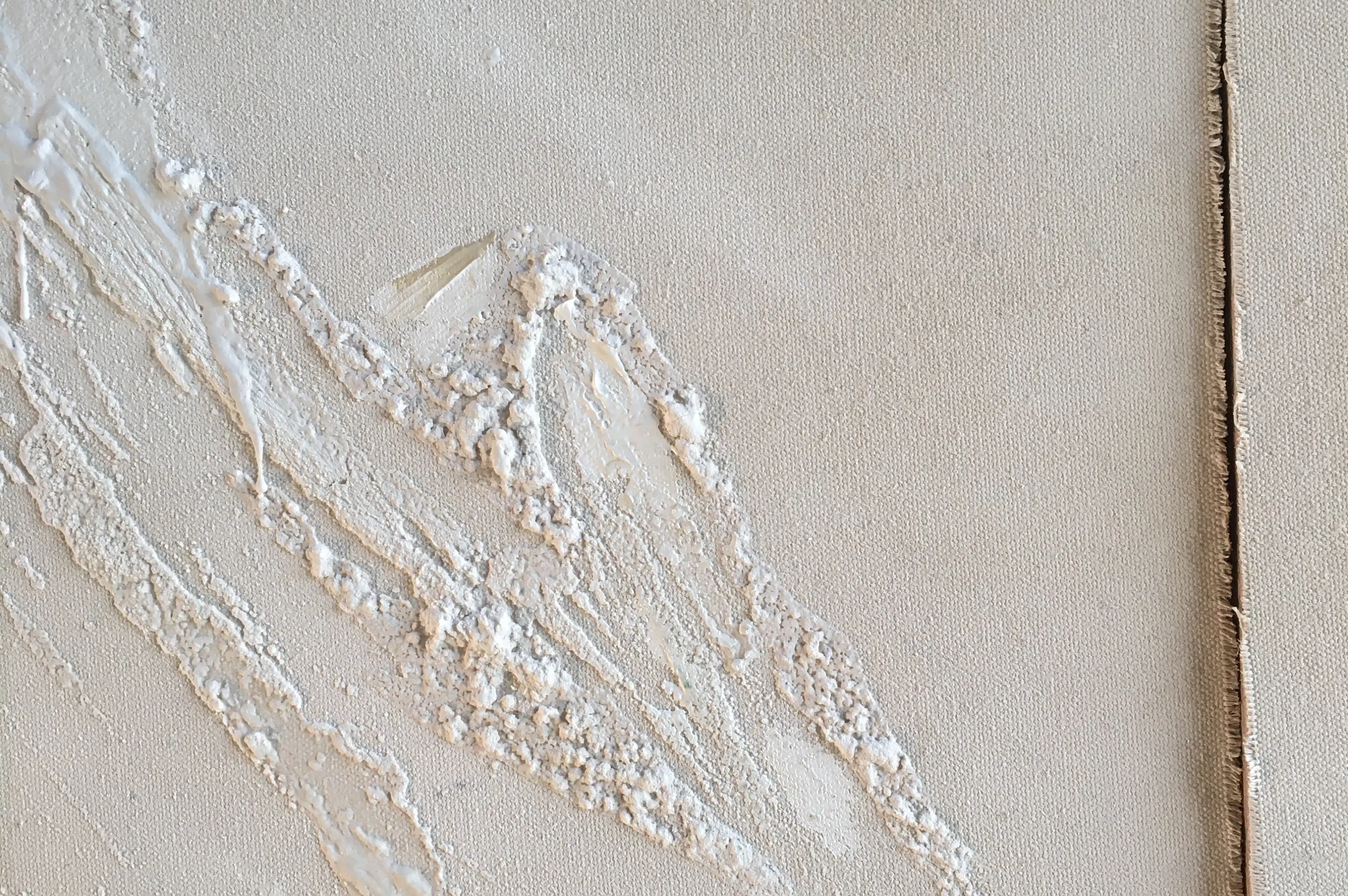 Mighty White 1 Detail