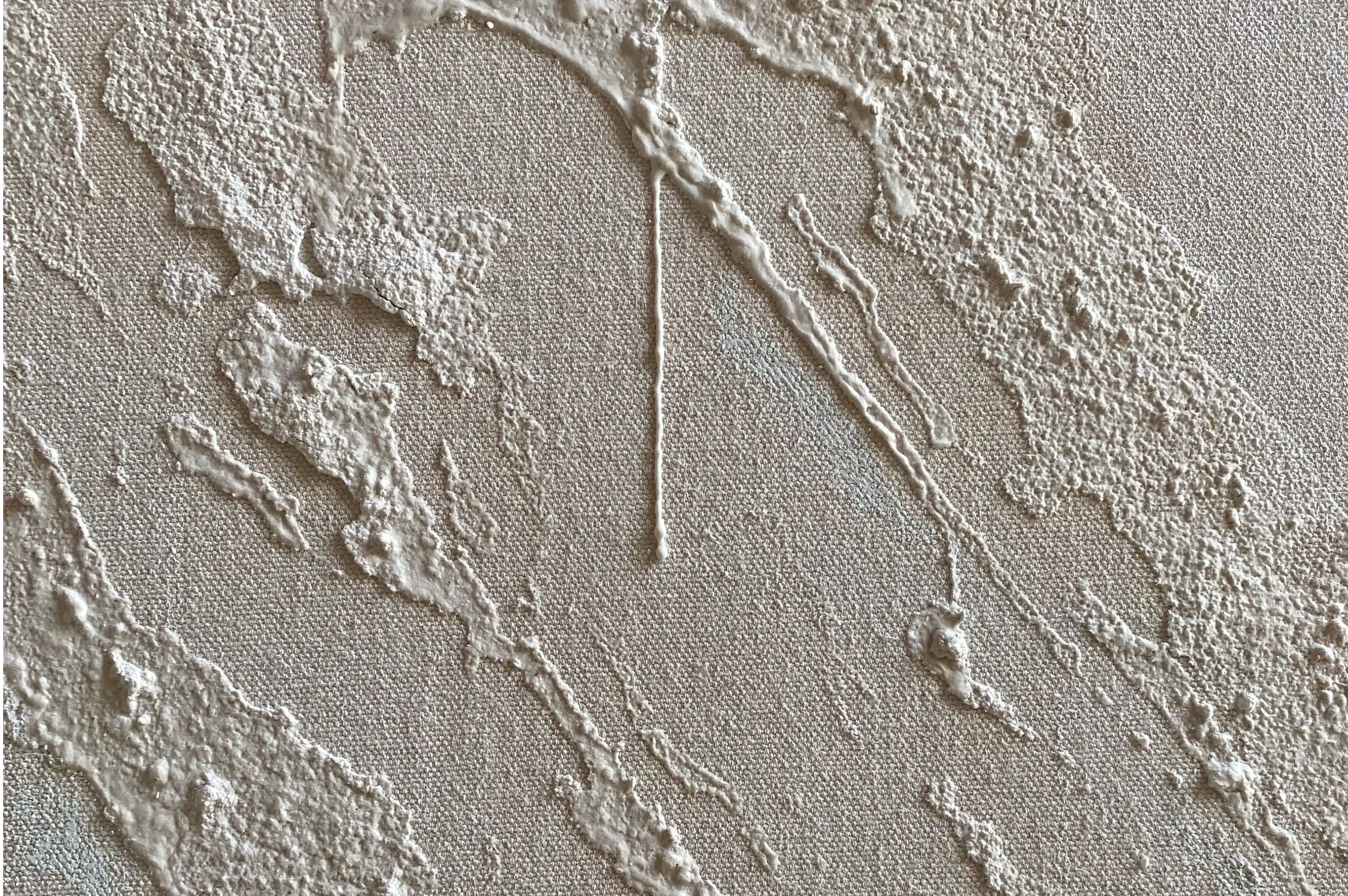 Mighty White 3 Detail